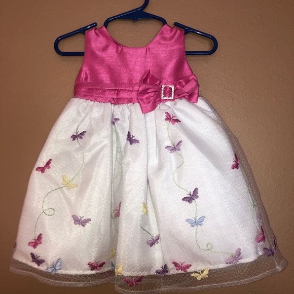 Beautiful dress w/ribbon bows & rhinestones-12 mo. - Picture 1 of 4
